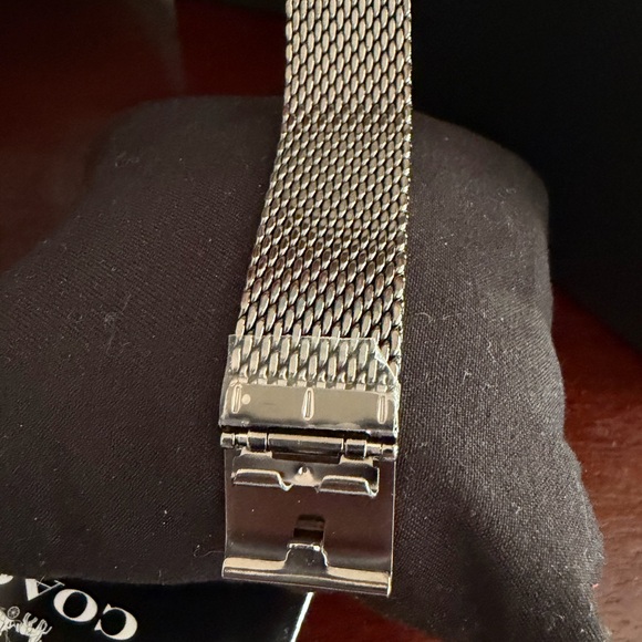 NWT Coach Park Quartz Mesh Strap 34mm Watch - Picture 10 of 12